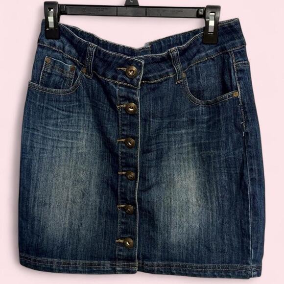 mim Dresses & Skirts - Mim Paris denim button front mini skirt French Girl Aesthetic